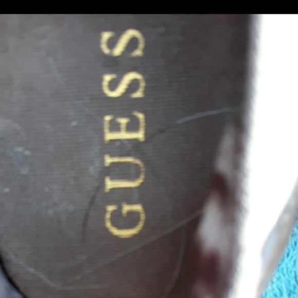 GUESS TENNIS SHOES - Picture 8 of 8